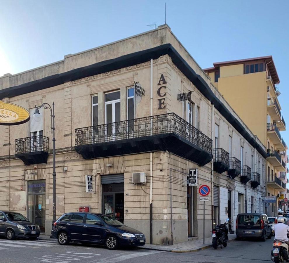 Ace Rooms Vsg Villa San Giovanni Exterior photo